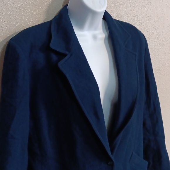 100% Wool Vintage Navy Blue Jacket, Single Button With Hip Pockets Women's 10 - Picture 3 of 8